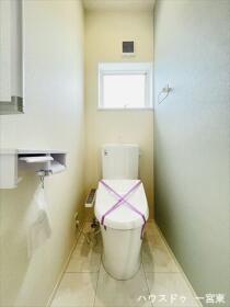 一宮市赤見小学校西　全3棟　2号棟　新築一戸建て