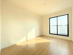 Terrechez下之一色町5期　全2棟　2号棟　新築一戸建て