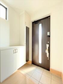 Terrechez下之一色町5期　全2棟　2号棟　新築一戸建て