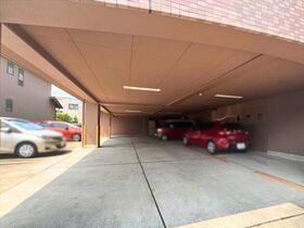 ピセスロイヤル富田