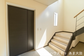 ●あま市森8丁目　店舗兼中古一戸建て