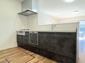 三重郡川越町大字豊田　中古一戸建て