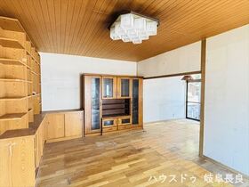 ●岐阜市大福町7丁目　中古一戸建て