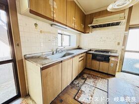 ●岐阜市大福町7丁目　中古一戸建て