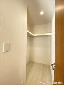 ブルーミングガーデン北名古屋市熊之庄新宮　全3棟　2号棟　新築一戸建て