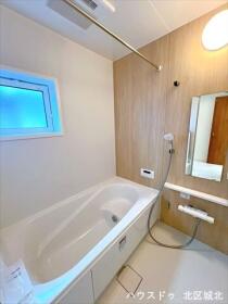 ブルーミングガーデン北名古屋市熊之庄新宮　全3棟　2号棟　新築一戸建て