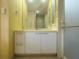 ※●センチュリースクエア木場