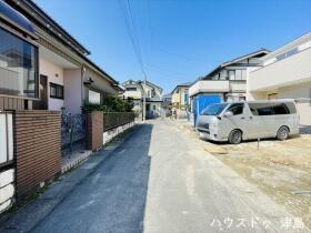 LiveleGardenS愛西市北一色町北田面　全1棟　新築一戸建て