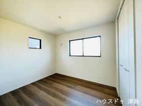 LiveleGardens愛西市諸桑町郷城　全3棟　2号棟　新築一戸建て