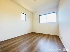 LiveleGardens愛西市諸桑町郷城　全3棟　3号棟　新築一戸建て