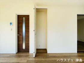 LiveleGardens愛西市諸桑町郷城　全3棟　3号棟　新築一戸建て