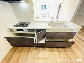LiveleGardens愛西市諸桑町郷城　全3棟　3号棟　新築一戸建て