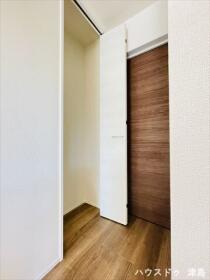 LiveleGardens愛西市諸桑町郷城　全3棟　3号棟　新築一戸建て