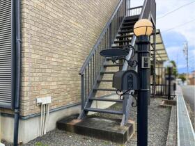 四日市市波木町　中古一戸建て