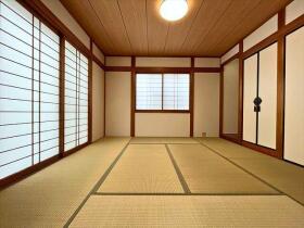 四日市市波木町　中古一戸建て