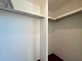 リーブルガーデン四日市市小林町第5　全1棟　新築一戸建て