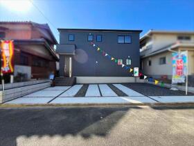 リーブルガーデン四日市市小林町第5　全1棟　新築一戸建て