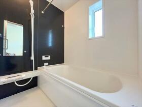 クレイドルガーデン四日市市小林町第3　全3棟　1号棟　新築一戸建て