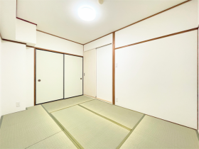 真栄マンション上脇