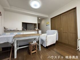 ●ライオンズマンション東島