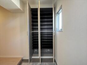 真栄マンション泉楽