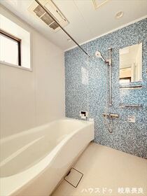 ●岐阜市六条南3丁目　中古一戸建て