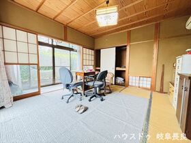 ●岐阜市今嶺4丁目　中古一戸建て