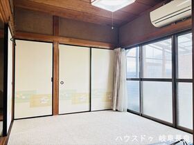 ●岐阜市今嶺4丁目　中古一戸建て