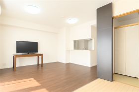 ※●ファミリアーレ滝ノ水南第2