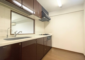 ●ダイアパレス滝の水公園