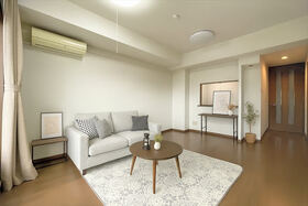 ●ダイアパレス滝の水公園