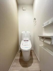 名古屋市港区南十番町４丁目　全３棟　A号棟　新築一戸建