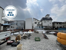 名古屋市港区南十番町４丁目　全３棟　B号棟　新築一戸建