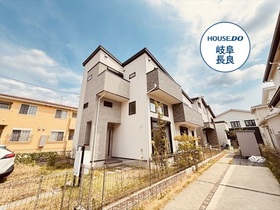 ●岐阜市岩地1丁目　中古一戸建て