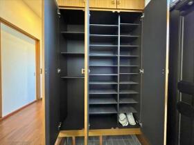 四日市市桜新町2丁目　中古一戸建て