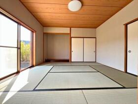 四日市市桜新町2丁目　中古一戸建て