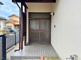 四日市市蒔田2丁目　中古一戸建て