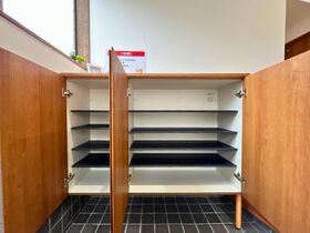 四日市市蒔田2丁目　中古一戸建て