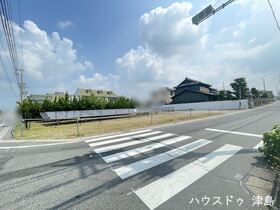 ●愛西市町方町五軒家東　建築条件なし土地