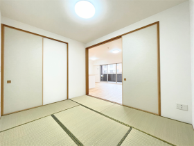 ローレルコートエスタ鹿山