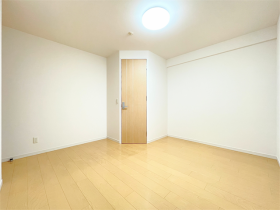 ローレルコートエスタ鹿山