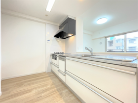 ローレルコートエスタ鹿山