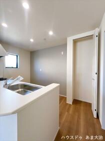 リーブルガーデンあま市二ツ寺六町　全1棟　新築一戸建て