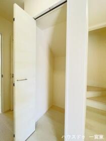 一宮市北方町中島　全3棟　1号棟　新築一戸建て