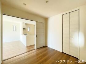 一宮市北方町中島　全3棟　2号棟　新築一戸建て