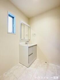 一宮市北方町中島　全3棟　2号棟　新築一戸建て