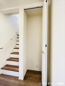 一宮市北方町中島　全3棟　2号棟　新築一戸建て