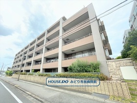 ファミール鹿山リーフスクエア