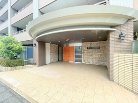 ※ファミール鹿山リーフスクエア