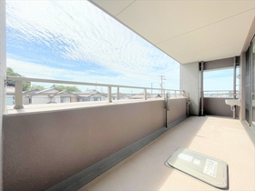 ※ファミール鹿山リーフスクエア